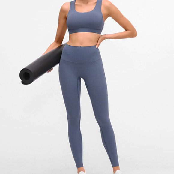 Onyx High Waisted Leggings - Picture 1 of 3